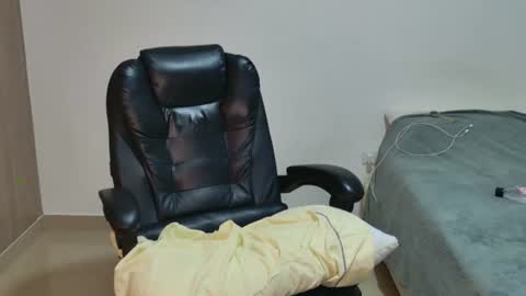 DIEGO CAZAS online show from July 13, 2:15 am