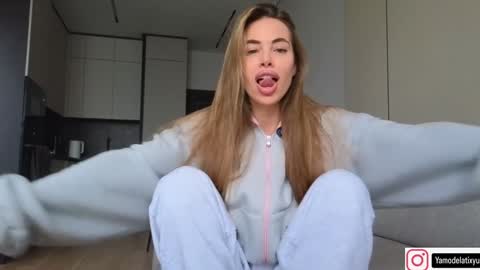 Tanya online show from December 3, 10:16 am