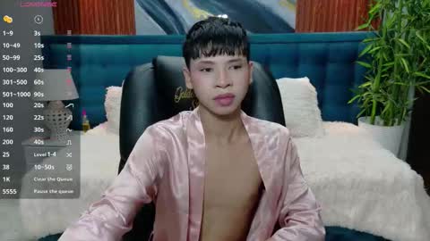  DILAN online show from November 11, 5:37 pm