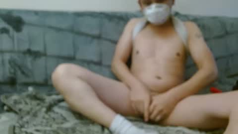 Snapshot of dildobandit213 chatting on December 1, 6:10 pm dildobandit online show from December 1, 6:10 pm