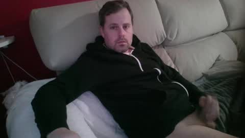 dili999 online show from February 15, 5:44 pm