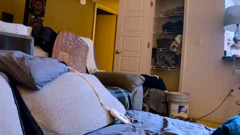 Dilldough405 online show from February 13, 11:26 pm