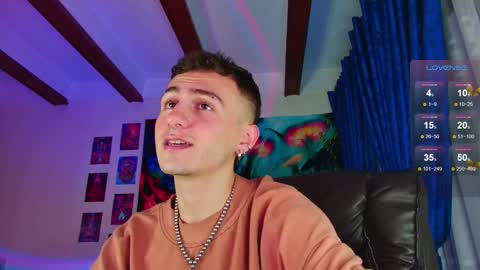 Julian Independent Model online show from December 4, 10:57 pm