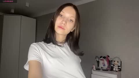 Amelia online show from July 11, 2:09 pm