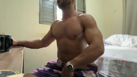 dinhoo14 online show from December 22, 11:50 am