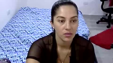 diosahot2xxx online show from May 25, 11:33 pm