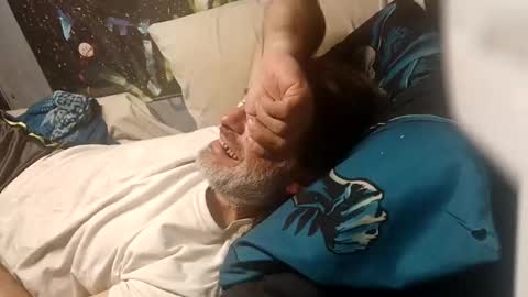 Snapshot of dirtmcgirt82 chatting on February 6, 7:07 pm dirtmcgirt82 online show from February 6, 7:07 pm