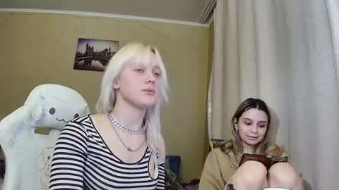 Dirty Kiss69 online show from March 29, 10:55 pm