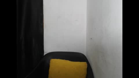 Dirtyangel online show from February 27, 9:35 am