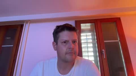 Jan online show from February 25, 7:09 am