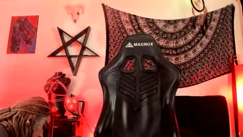 ONIX  online show from February 14, 8:11 pm