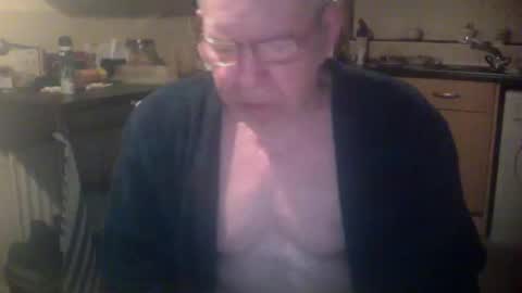Snapshot of discovery63 chatting on September 9, 10:21 pm discovery63 online show from September 9, 10:21 pm