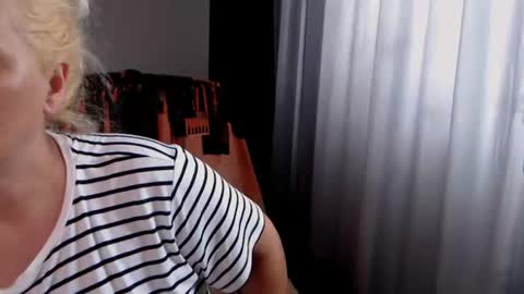 Alexxa online show from June 22, 1:29 pm