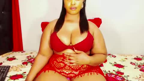 divinebooty93 online show from October 26, 8:48 am