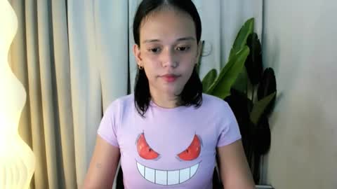 Crystal mae online show from April 16, 8:20 pm