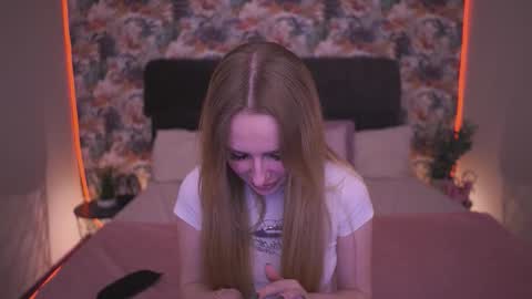 DivineJasss online show from February 9, 8:55 pm