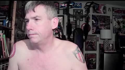 dix_handley_50 online show from October 27, 12:16 pm