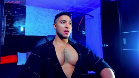 Dixon online show from February 1, 9:23 pm