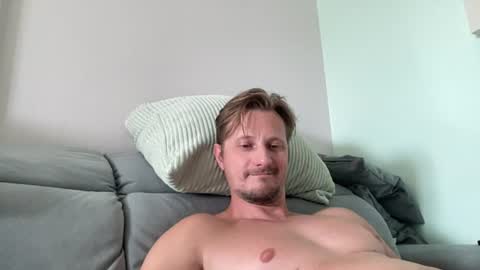 djo68686666 online show from July 22, 2:52 pm