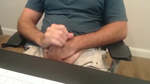 dlincoln69 online show from October 13, 1:35 pm