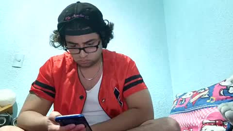 MrPepino online show from March 4, 5:42 am