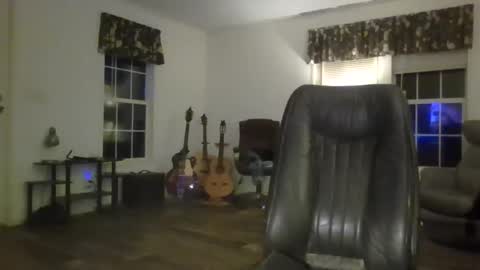 dogluc7 online show from December 7, 5:43 am