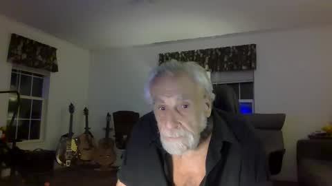 dogluc7 online show from January 31, 4:36 am