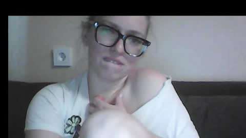 dolce_tempt online show from February 16, 2:04 pm