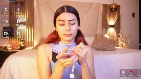 doll_kira_ online show from March 30, 4:29 pm