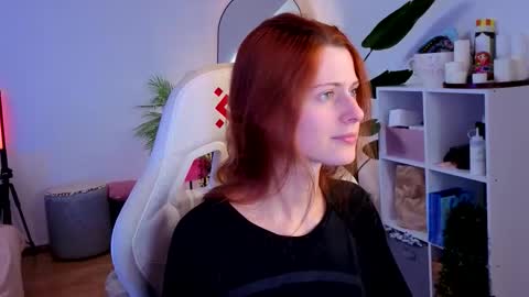 Your doll Lesli online show from December 4, 11:32 am