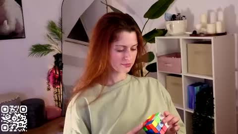 Your doll Lesli online show from April 19, 6:10 pm