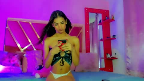 dollcute_latin online show from April 28, 5:39 pm