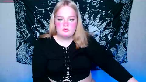 Miss Rose online show from March 7, 3:56 pm