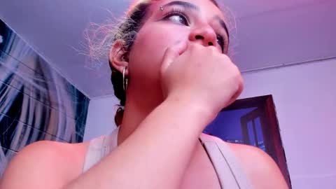 Dolly pocket online show from April 14, 9:18 pm