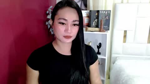 YUMEE online show from February 12, 8:18 am