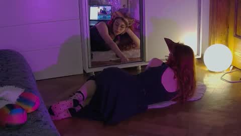 Dolores Sage online show from February 28, 7:12 am