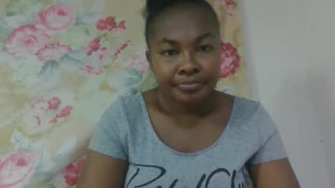 doloresslu online show from April 21, 9:38 am