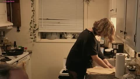 Bigbearnbunnyboy online show from March 7, 11:38 pm