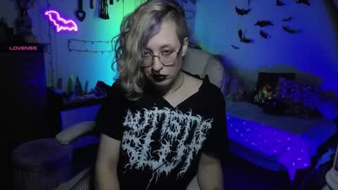 Bigbearnbunnyboy online show from February 15, 3:31 am