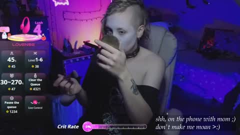 Bigbearnbunnyboy online show from May 11, 11:02 pm