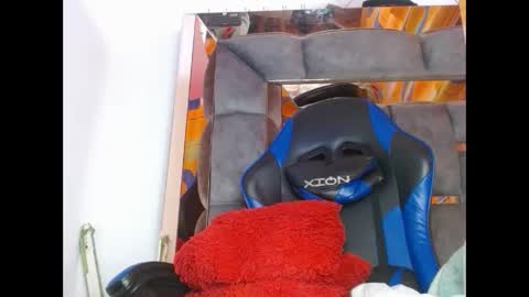 dominic751 online show from September 12, 5:26 pm