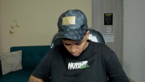 Dominick  online show from November 5, 11:18 pm