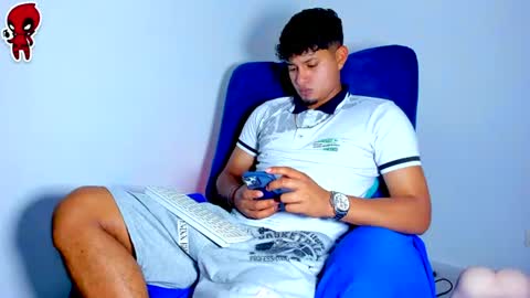  Dominic  online show from July 3, 3:33 am