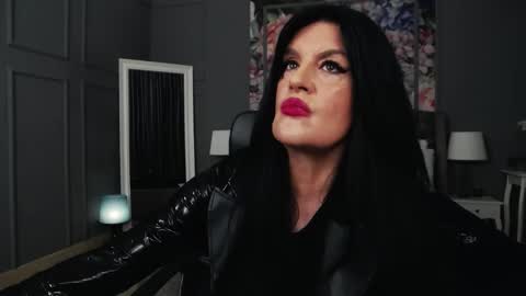 Dom Melisa online show from November 6, 9:29 pm