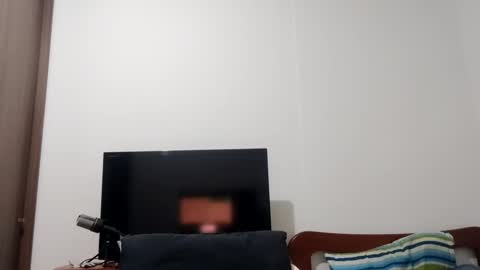 don__chi online show from December 8, 12:35 am