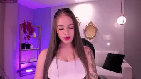  Donna Stonne  online show from October 23, 4:47 am