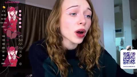 Nicole online show from December 20, 11:33 pm