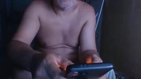 Snapshot of dontwalkonthegrass2 chatting on September 10, 10:49 am frenchfirefighter online show from September 10, 10:49 am