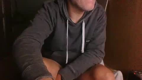 frenchfirefighter online show from November 28, 12:01 pm