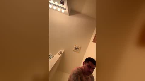 doodlez224472 online show from April 21, 8:05 pm